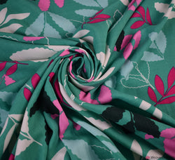 Wavy Leaves Green Viscose Fabric